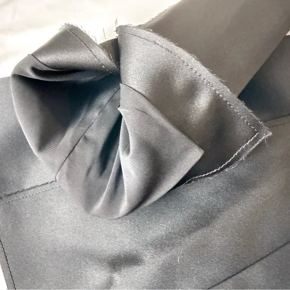 NWT Carolina Herrera Black Snap Blazer Raw Edge Sz 8 - Picture 8 of 16